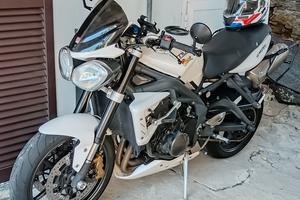 Triumph Street Triple