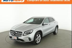 MERCEDES-BENZ GLA 200 TE23670