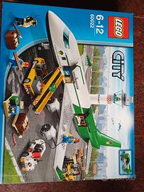 LEGO City 60022 aereo cargo nuovo sigillato