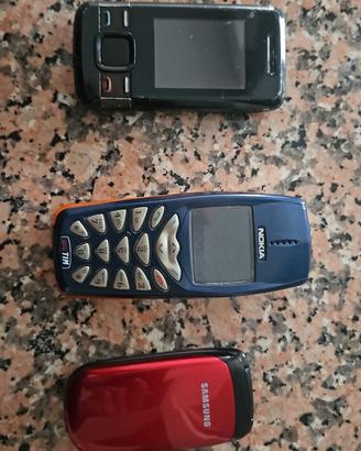 2 nokia e 1 Samsung CELLULARI VINTAGE