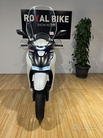 Honda sh 150 sport 2025 passaggio incluso