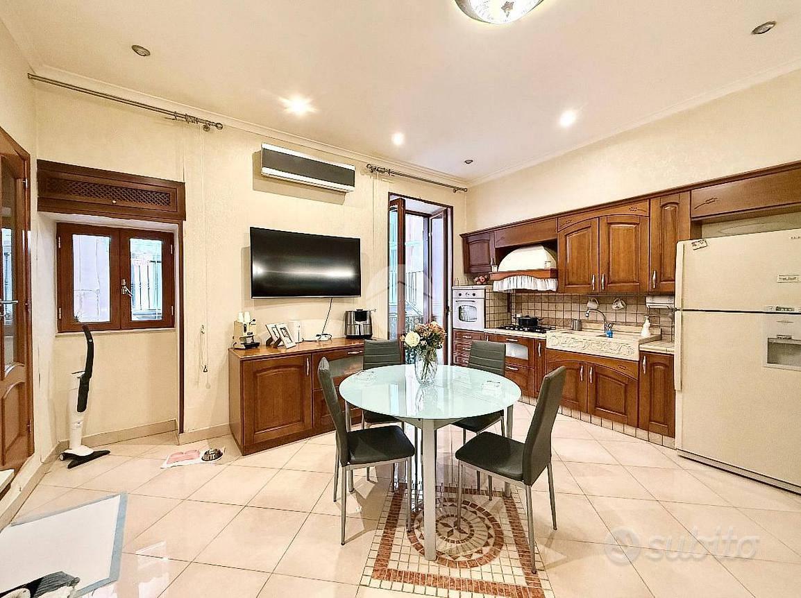 Apartment in Napoli, Quartieri Spagnoli, Municipalità 2 - Vista 5