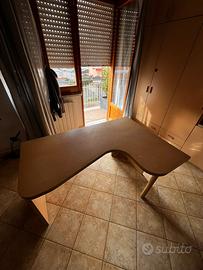 Scrivania marca GSG legno laminato