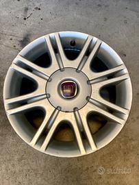 Cerchi in lega 15 pollici attacco Fiat 4x98