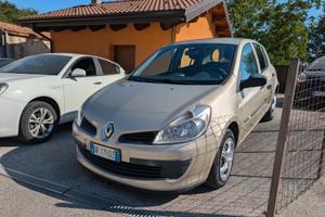 RENAULT CLIO 1.5 DCI - PRONTA ALL'USO