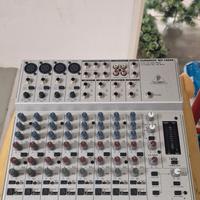 BERINGER EURORACK MX 1604A mixer