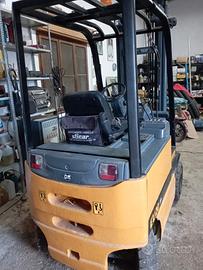 Carrello elevatore om 20 elettrico