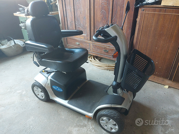 Motoretta per anziani