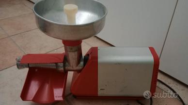 macchina per passata pomodori 