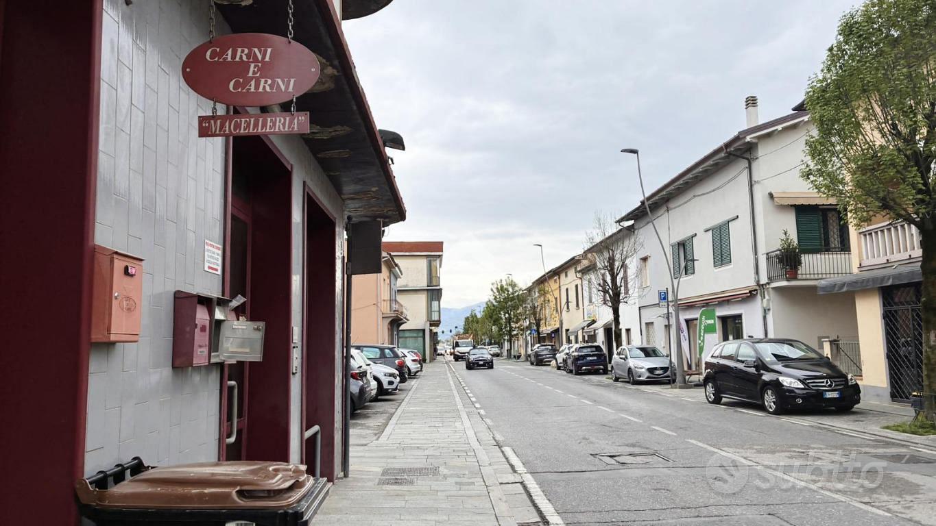 NEGOZIO A QUARRATA - Vista 3