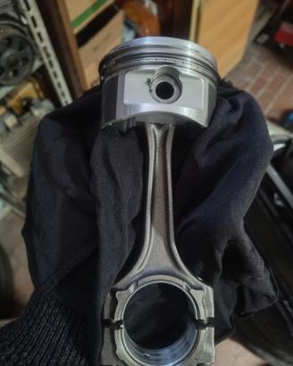 Pistoni 1.4 Tjet