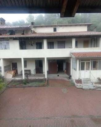 Immobile in asta di 3159 m² con 4 locali e box aut