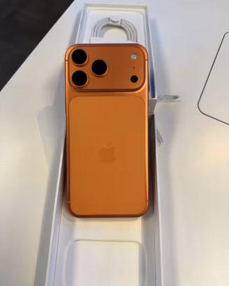 Iphone 17 pro 256gb orange Apple Store