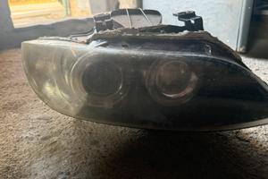 Faro bixeno bmw e90 91 92 da controllare