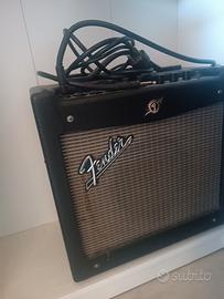 amplificatore fender Mustang I 