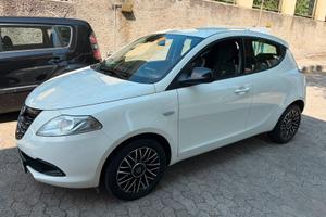 Lancia Ypsilon 1.2 69 CV 5 porte Elefantino*EURO6*