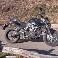 Aprilia Mana 850