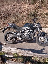 Aprilia Mana 850