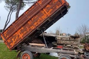 rimorchio ribaltabile 4x2m 