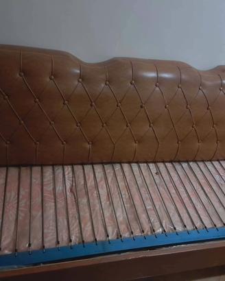 Divano letto in pelle