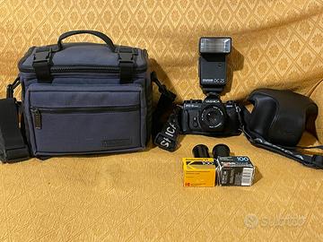 Macchina fotografica analogica Yashica FX 300