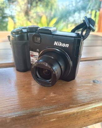 macchina fotografica  Nikon coolpix p6000 CCD 
