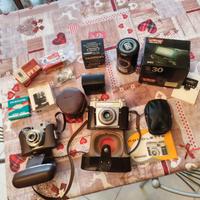 Due macchine fotografiche vintage 