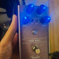 Fender Pelt Fuzz Versatile con confezione Original