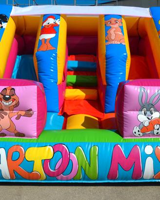 Giochi Gonfiabili per Bambini. Uso Professionali