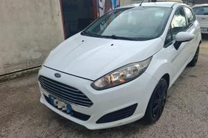 Ford Fiesta 1.4 5 porte Bz.- GPL Titanium