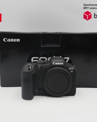 CANON EOS R7