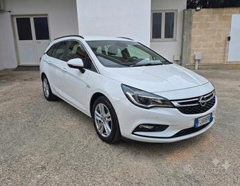 Opel Astra 1.6 CDTi 136CV. Sports Tourer Innovatio