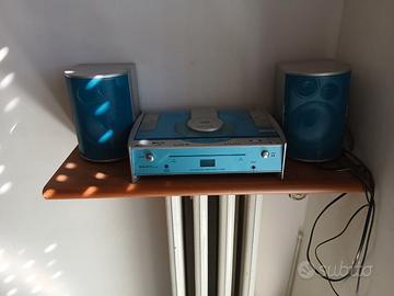 Mini stereo con lettore cd e due casse