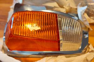 volvo amazon 120 130 220 freccia anteriore destro 