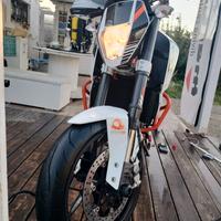 KTM 690 Duke - 2013