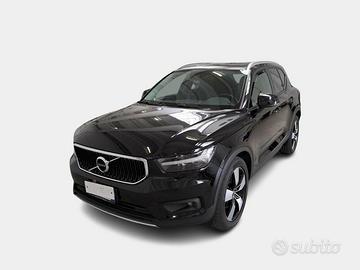 VOLVO XC40 D4 AWD GEARTRONIC MOMENTUM PRO SUV