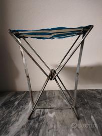 Sgabellino vintage pieghevole. 