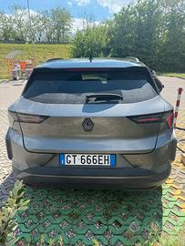 Scenic Alpine 220cv 86kw