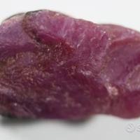 RUBINO GREZZO NATURALE