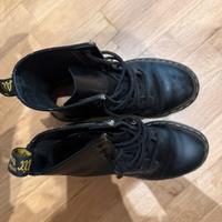 Stivali dr martens