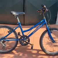 Bici blu da bambino