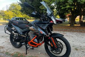 KTM 890 Adventure-MY22(imm. 2023)-Full Optional.