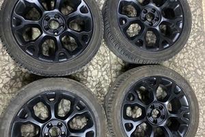 Cerchi e gomme Fiat 500L trekking sport 17 nero