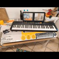 Yamaha PSR-F52