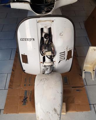 vespa V 50