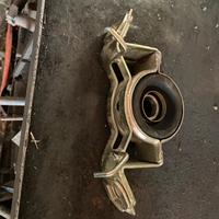 Supporto albero trasmissione toyota hilux