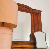 Specchiera vintage in legno massello con intarsi