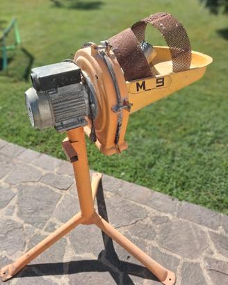 Mulino per cereali Omas9