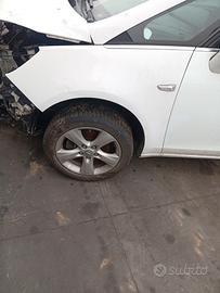 Parafango sx Opel Zafira c tourer anno 2013