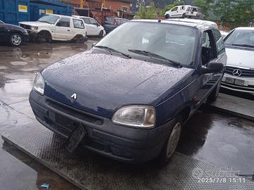 RENAULT CLIO 1.2 B  1997 D7FA7 PER RICAMBI